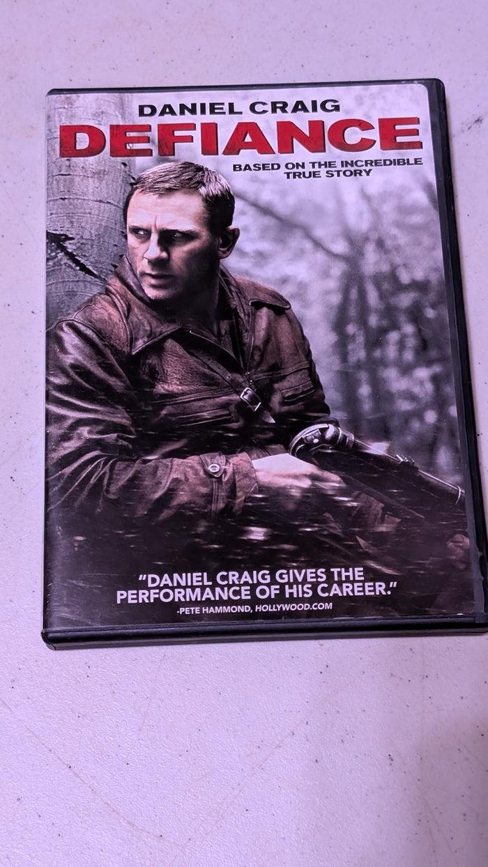 Defiance (DVD) 2008, Widescreen. Daniel Craig Liev Schreiber Jamie Bell