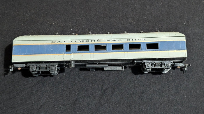 Baltimore & Ohio Passenger Coach Passenger Car likely from Rivarossi/AHM - 1970s HO Scale Model Train (Plastic, Metal Passenger Car, Molded Seats, Grey, Blue, Gold)