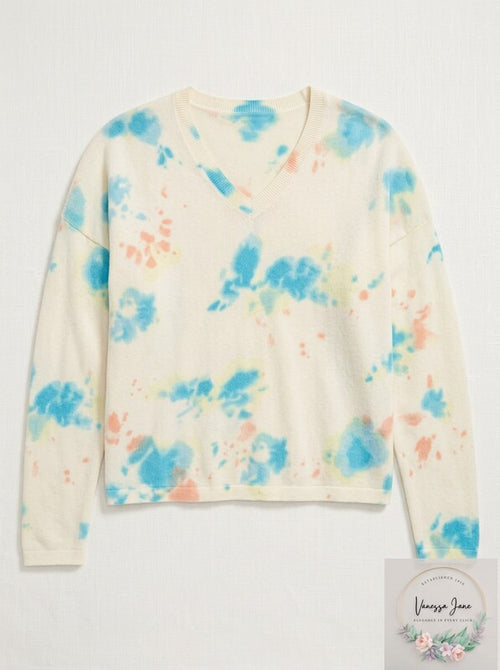 Freshman Juniors Cozy Tie-Dyed V-Neck Top, Size Medium